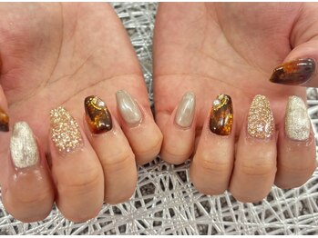 ディーネイル 池袋(D-nail)/〇秋べっ甲ネイル