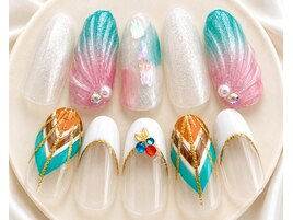 スペシャル定額￥8,499