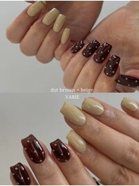 dot brown × beige