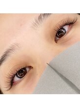 レア(lea)/eye design【フラットラッシュ】