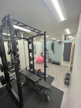 ヒワラニ 大阪店(HIWALANI)/トレーニングブース