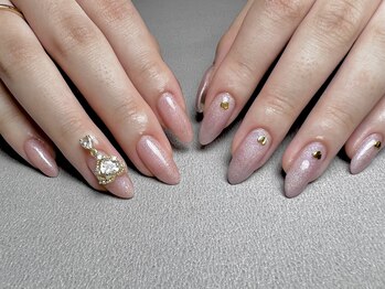 ラフィーナ(RAFFINA)/ラメワンカラー×ビジュー