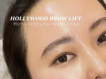 ワクシー 麻布十番店(WAXYYY.)/ハリウッドブロウリフト¥3,900～