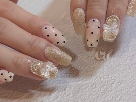 フレンチガーリーハートネイル