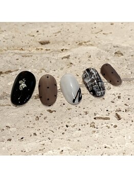 アレミティ(Aremiti)/2月マンスリー