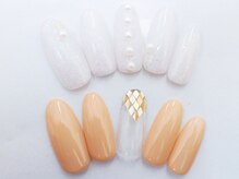 ネイルサロンセレーネ(Selene)/ホワイト　フラワーネイル