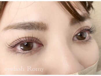 ロミー(Romy)/LASH LIFT