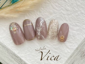 ヴィカ(Vica)/くすみカラーの大理石ネイル