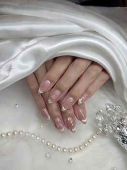 ビビ(ViVi)/マグネットフレンチネイル