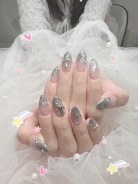 キラキラネイル