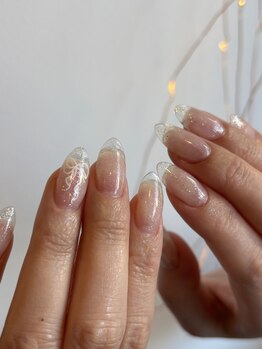 ロマンティックカラー(Romantic color)/チップ長さだし/透明感ラメ