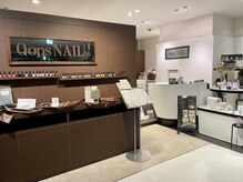 ウープスネイル 盛岡カワトク店(OopsNAIL)の雰囲気（川徳百貨店２F婦人服フロアにございます）