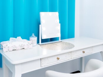 輝 らいと/内観