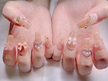 サクラ 池袋東口店(SAKURA)の写真/シンプル派からSNSで話題のデザインまで持ち込みOK♪美しいフォルム&デザインで指先をオシャレに格上げ☆