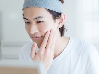 伊達男の写真/<メンズ>今話題の最新マシン【フォ-スカッタ-】で二重あご改善&頬のリフトアップ!毛穴洗浄もオススメ！