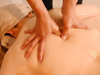 ラタン 調布 深大寺(Rattan)/オイル施術でもしっかりほぐす！