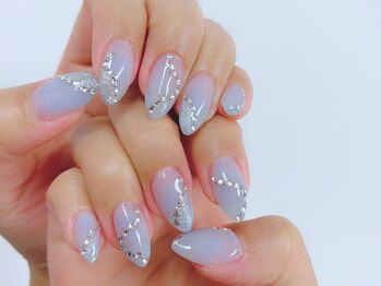 フォンテーヌブロー 野々市店(Fontaine Brow)/付け放題フリーデザインネイル