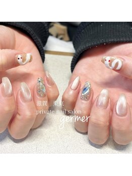 ジェルメ(germer)/手作り白蛇ネイル♪