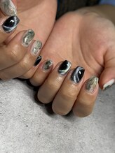 モツヲネイル(motsu.O! NAIL)/翡翠風×マグネットニュアンス