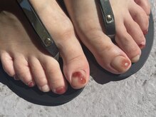 エム オリジナル(eM. original)/熟した桃ネイル