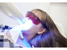 ティアナ 神栖店(Tiana)/ホワイトニングはLED照射でケア