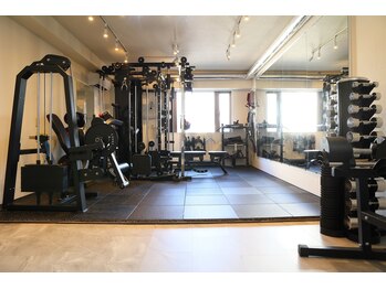 チェイスフィット(CHASE FIT)/広々と清潔感のあるジム/札幌