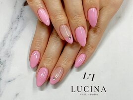 c-16 大人可愛いピンクネイル