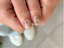 アルジャーノン リトリート(ALGERNON retreat)/落書きリボンネイル