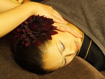 シータ(THETA)/整顔オイル　40分￥5500