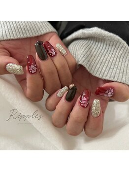 ハート埋め込みネイル