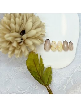 ¥7800　ミモザネイル（平松）