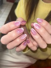 エマ(emma)/ピンク色マグネットネイル