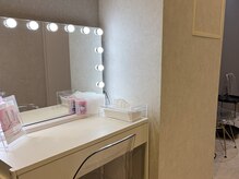 アンドムーン(&moon.)の雰囲気（メイクスペースもあります◎眉毛/まつ毛パーマ/心斎橋）