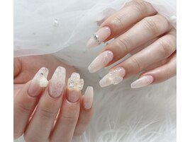 透明感レースネイル
