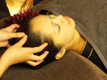 シータ(THETA)/ヘッドケア　20分～　￥3300～