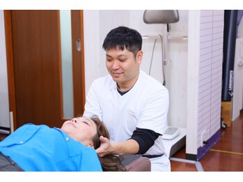 りゅうた整骨院 鍼灸院 宝塚中山寺店/ストレートネック・スマホ首