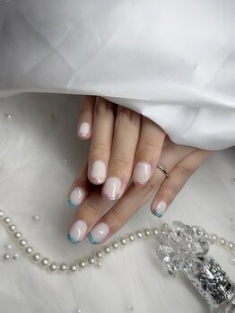 ビビ(ViVi)/ラメフレンチネイル