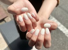 エムシーベル(m.c bell)/シンプルホワイトカラー