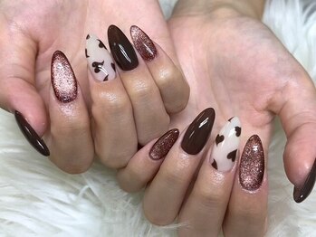 リベラ 一宮店(Libera)の写真/キレイに自爪を伸ばしたい方、折れてしまった方必見！長さだしで韓国ネイル・ワンホンネイルも楽しめる♪