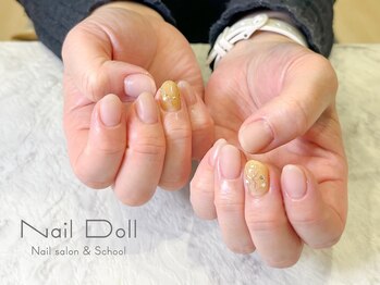 ネイルドール(Nail Doll)/