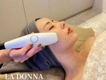 ラドンナ(LA DONNA)の写真/【美容サロン超え】韓国の現場で実際に使用の機器！革新的な肌改善フラクショナルRF&サーマルRF