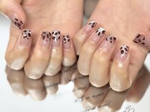 ミューネイル(Miu Nail)/ヒョウ柄マグネット