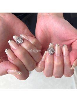 ネイルズラゾ(Nails Lazos)/ガラスフレンチ×bigパーツ