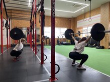 全身の筋肉を使って、本当に使える筋肉を鍛えていきます。