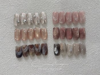 クレセントアイアンドネイル 天神大名店(Crescent Eye&Nail)の写真/【シンプルで物足りない方はこちら＊】お洒落なニュアンスnailに♪話題のミラー/マグネット/フラッシュも◎