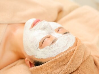 ジョリー(jolie)/植物の力で本来の美しさを