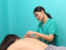 高宮レディース鍼灸整骨院の雰囲気（ルート鍼、小顔矯正、美容鍼など美容や健康に本格的にアプローチ）