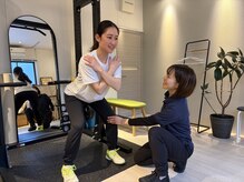 鍼灸・整体スマイルアップ 梅田院【整体/肩こり/腰痛肩こり/美容鍼/小顔美容鍼】/パーソナルトレーニング