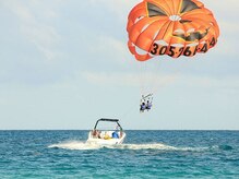 アジアンリラクゼーション ヴィラ 大橋店(asian relaxation villa)/バリ島・パラセーリング