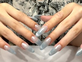マググラデネイル/ブルーネイル